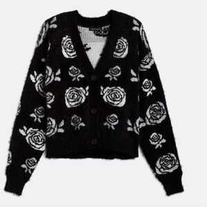 Love Ellie Edinson Fuzzy Cardigan super cute floral print size XL BNWT